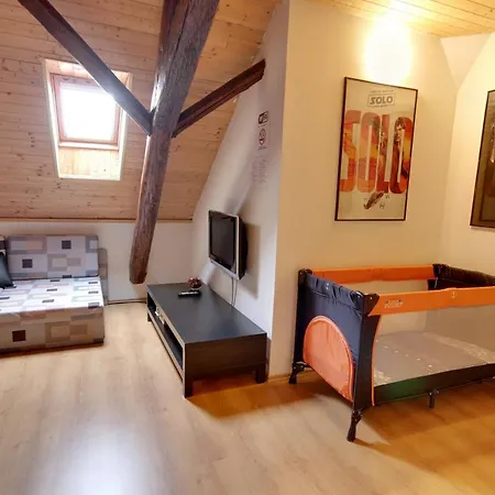 Kvitek Holiday home Ctetin